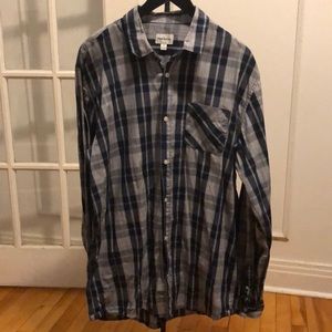 F&O plaid shirt. Size XL.